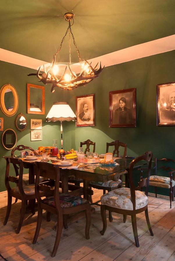 La Maisonette *